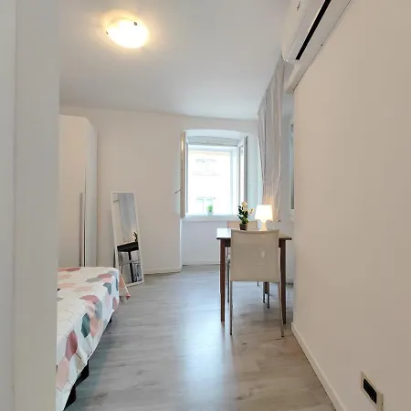 Zar 1 Apartment Trieste