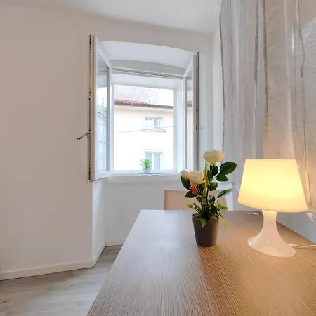 Apartment Zar 1 *